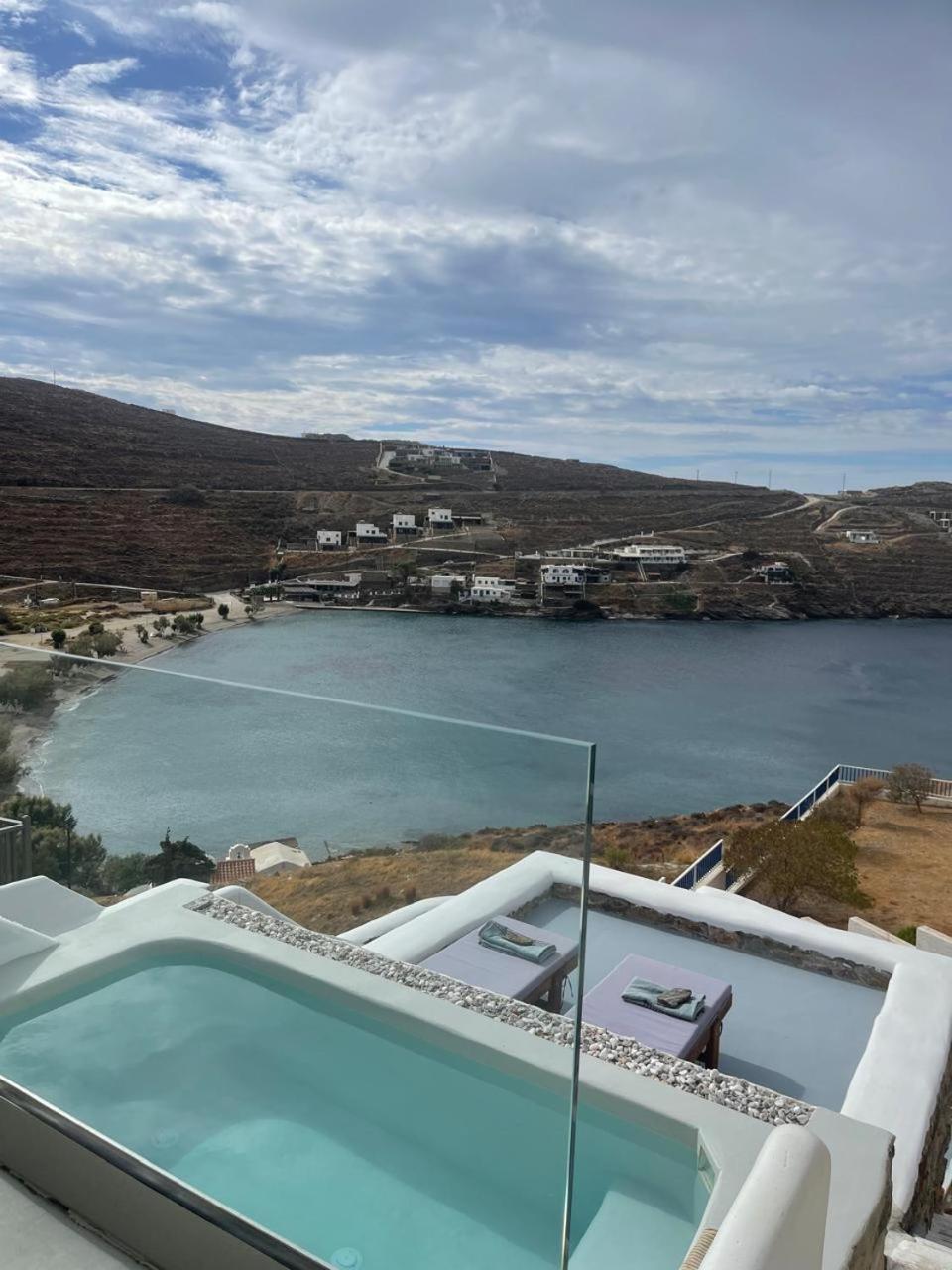 Vista Mare Suites Kythnos Exterior photo